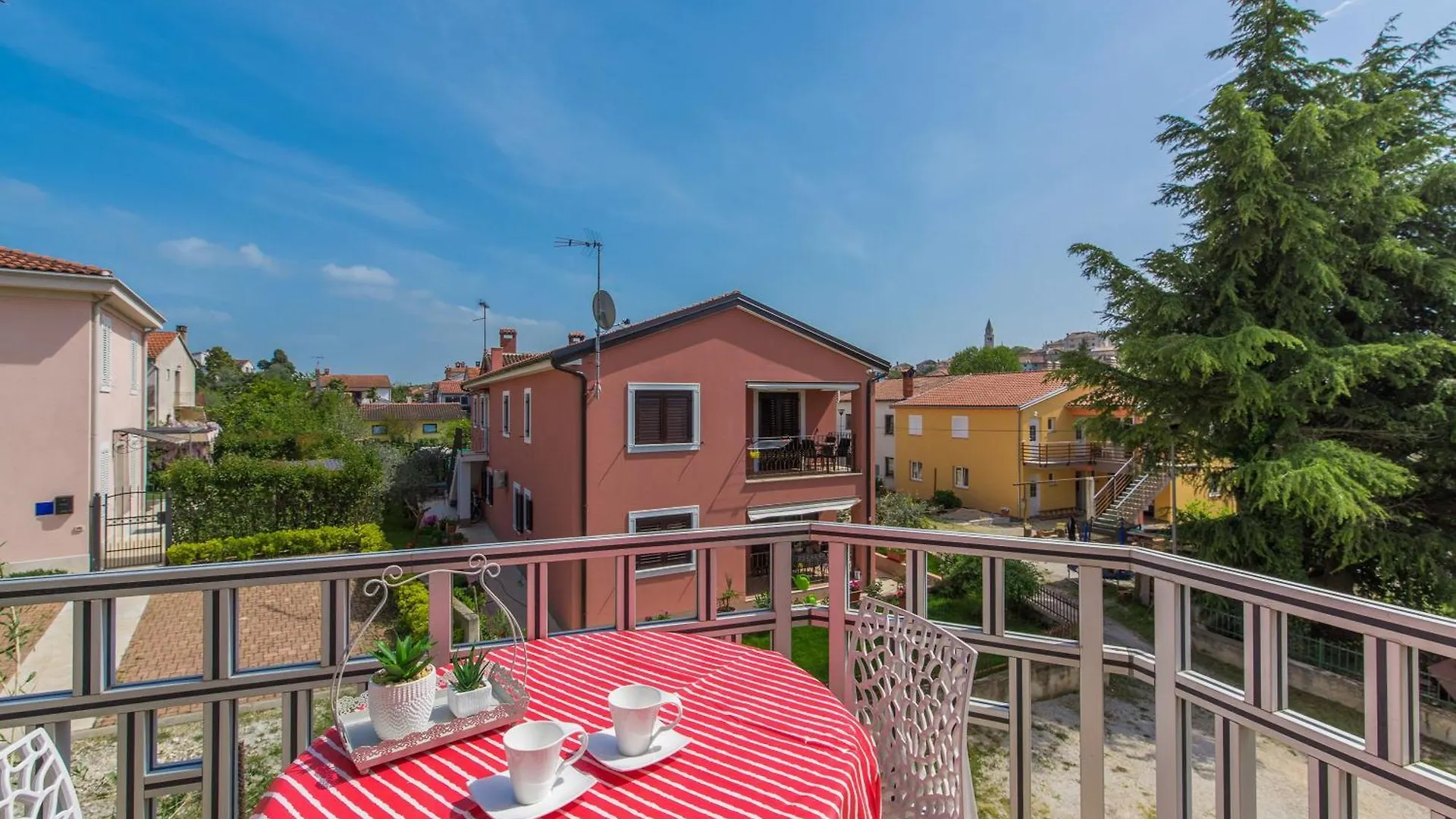 Apartment Ferienwohnung In Funtana Mit Grill Croatia